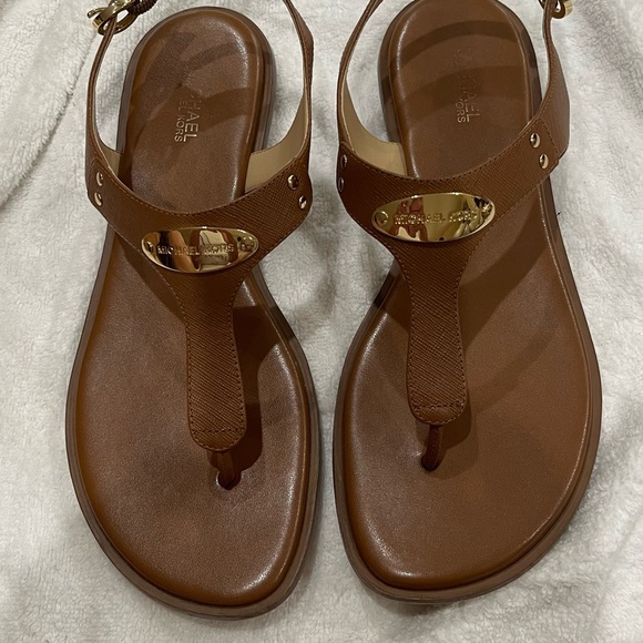 Michael Kors Tan Sandals with Gold Accents - Picture 1 of 6